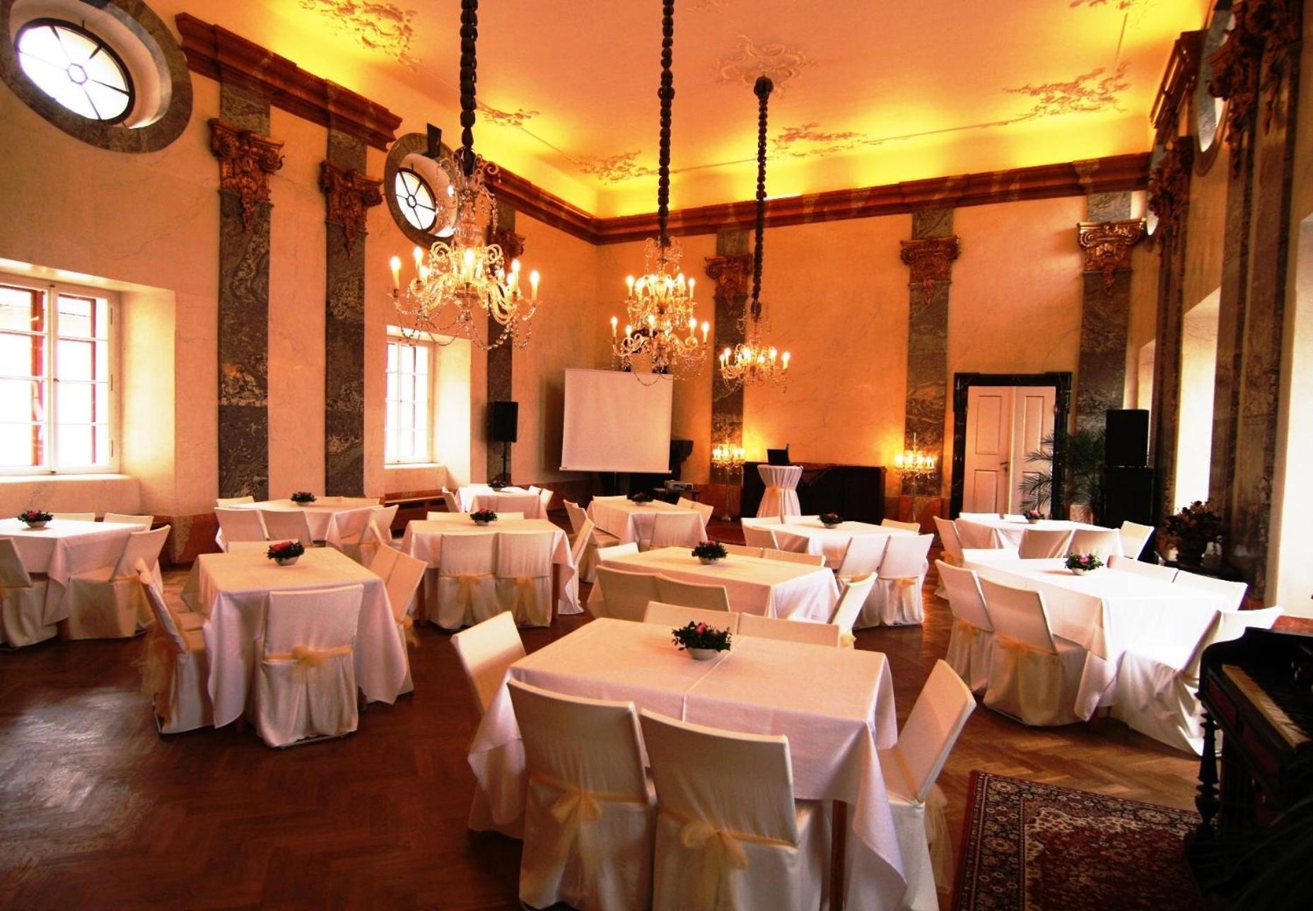 Zámek Potštejn Hotel Kültér fotó