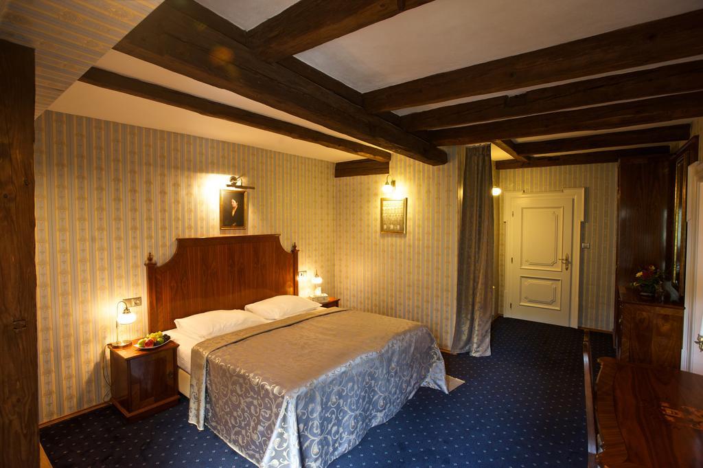 Zámek Potštejn Hotel Szoba fotó