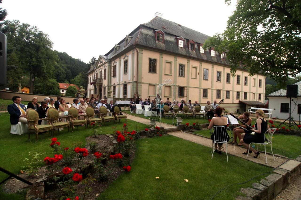 Zámek Potštejn Hotel Kültér fotó