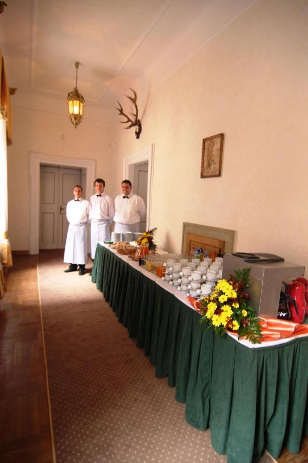 Zámek Potštejn Hotel Kültér fotó